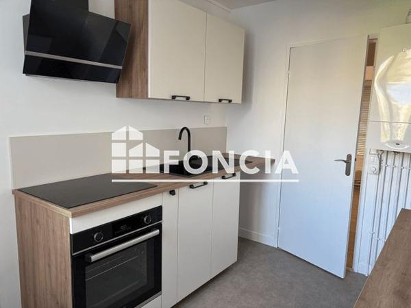 Location Appartement 5 pièces 83.35 m² - RESIDENCE DE L'ARCHETTE Olivet 45160