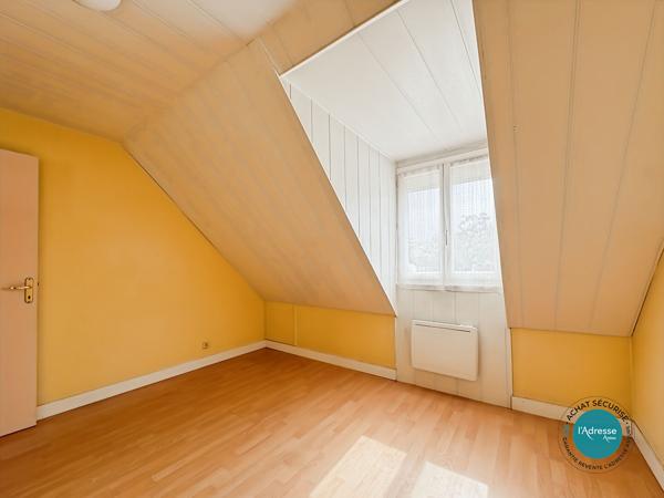 Maison 5 pièces 109m² individuelle 3 chambres avec garage
