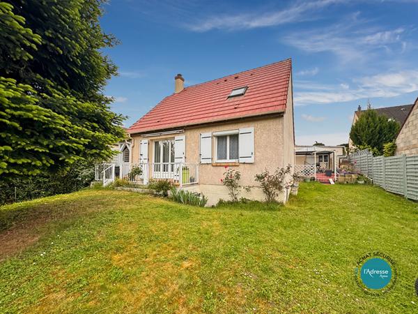 Maison 5 pièces 109m² individuelle 3 chambres avec garage