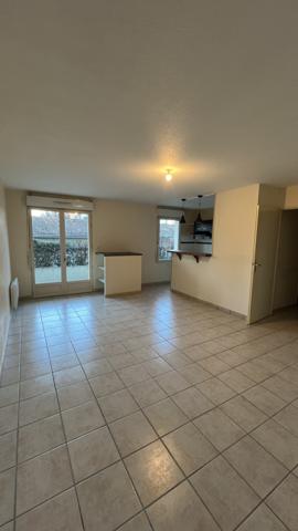 APPARTEMENT 2 PIÈCES - 15130 ARPAJON-SUR-CERE