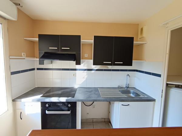 APPARTEMENT 2 PIÈCES - 15130 ARPAJON-SUR-CERE
