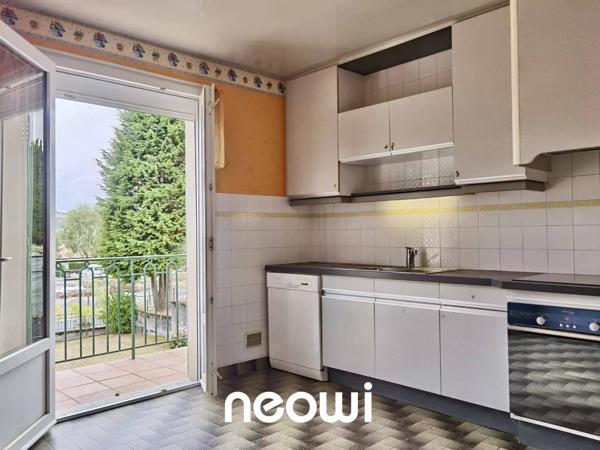 MAISON avec dépendances et Pompe à chaleur neuve