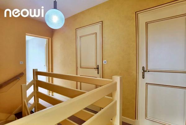 MAISON avec dépendances et Pompe à chaleur neuve