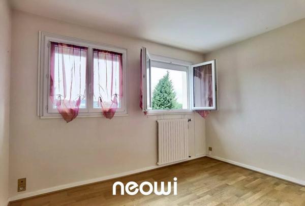 MAISON avec dépendances et Pompe à chaleur neuve