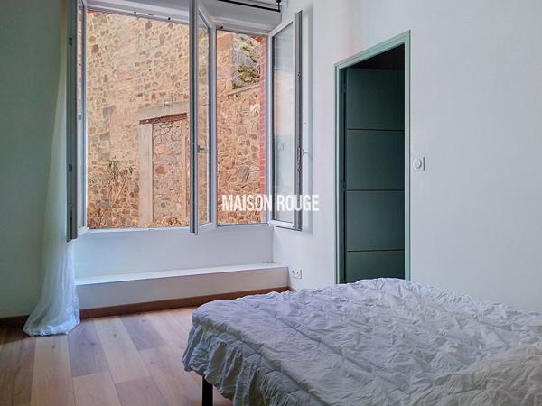 SAINT-BRIEUC CENTRE - 5 APPARTEMENTS MEUBLÉS - BON RENDEMENT LOCATIF