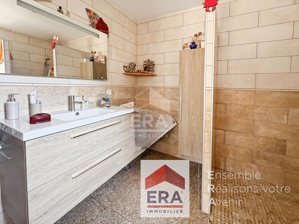 PORT VENDRES, ENSEMBLE IMMOBILIERS RARE