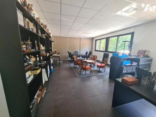 Bâtiment professionnel