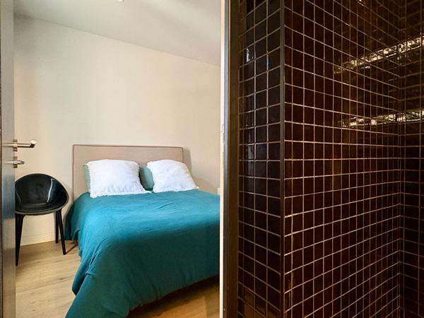 Maison Rénovée 4P 85,28m² + dépendance avec projet d'extension - CHARTRONS , Bordeaux