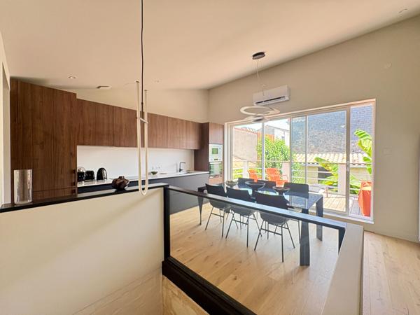 Maison Rénovée 4P 85,28m² + dépendance avec projet d'extension - CHARTRONS , Bordeaux