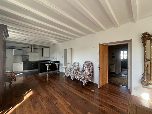 Maison Louhossoa 15 pièce(s) 718.67 m2