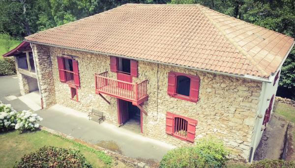 Maison Louhossoa 15 pièce(s) 718.67 m2