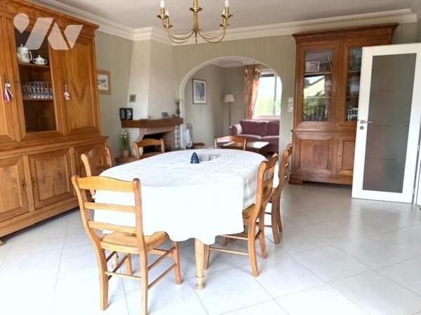 EN CAMPAGNE – BELLE MAISON FAMILIALE SUR TERRAIN ARBORÉ !