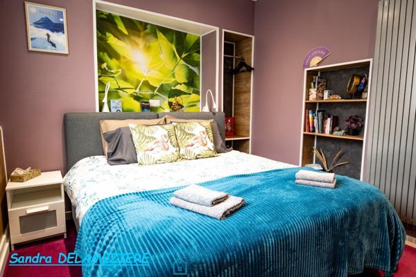 Maison de caractère, Jardin clos, terrasses et dépendance;