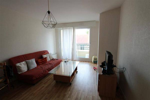 Appartement 2 pièces                                        - 44100 Nantes Réf : 12405