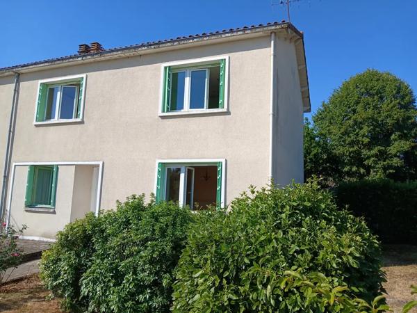 Maison lumineuse 4 chambres avec terrain clos et arboré