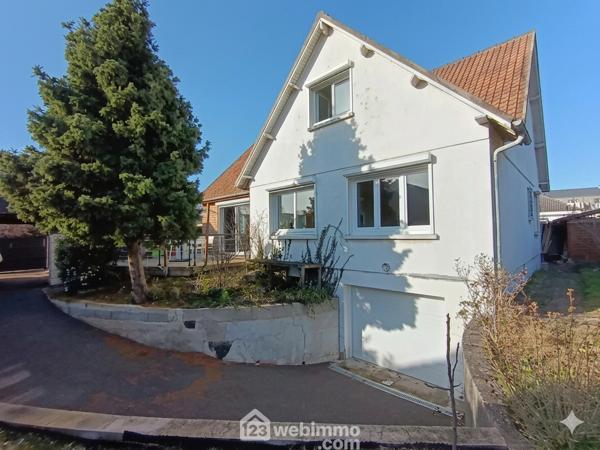 Maison 159 m² à Pont-de-l'Arche 27340