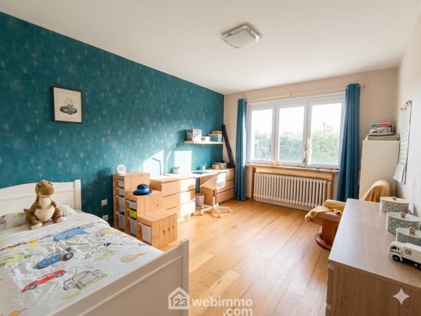 Maison 159 m² à Pont-de-l'Arche 27340