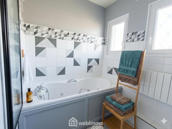 Maison 159 m² à Pont-de-l'Arche 27340