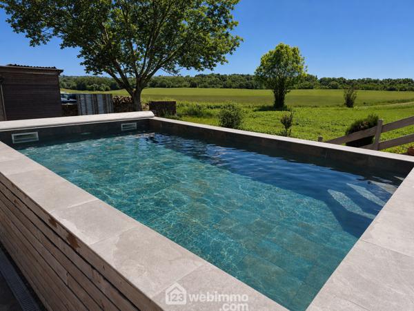 Maison de village 225 m² à Pouzauges 85700