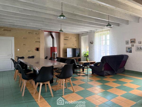 Maison de village 225 m² à Pouzauges 85700