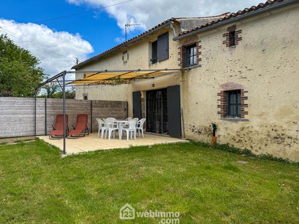 Maison de village 225 m² à Pouzauges 85700