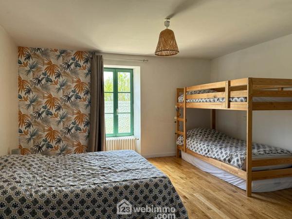 Maison de village 225 m² à Pouzauges 85700