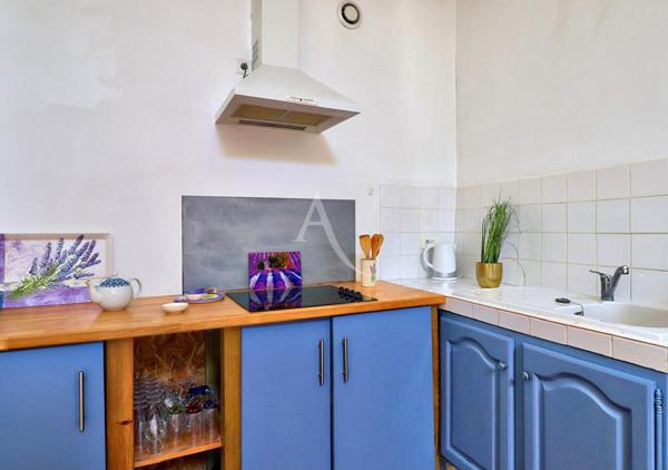 APPARTEMENT DE CHARME À QUINSON 67M2