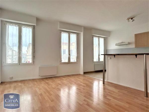 Appartement à louer 2 pièces 44.57m² Libourne (33500)