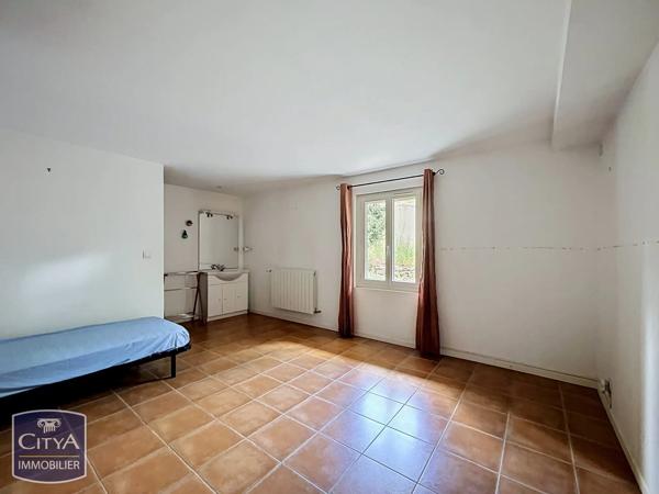 Maison à vendre 8 pièces 215m² Lédenon (30210)