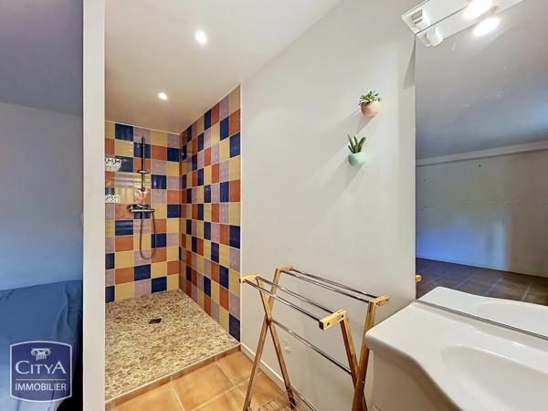 Maison à vendre 8 pièces 215m² Lédenon (30210)