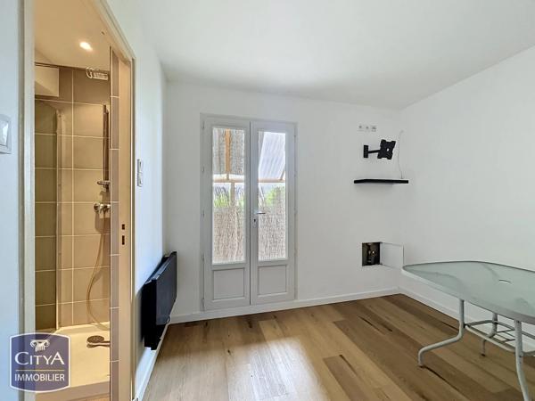 Maison à vendre 8 pièces 215m² Lédenon (30210)