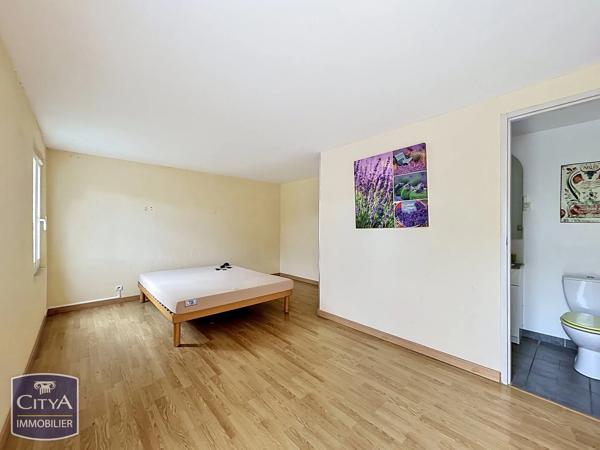 Maison à vendre 8 pièces 215m² Lédenon (30210)
