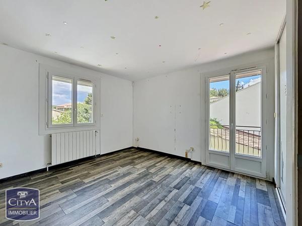 Maison à vendre 8 pièces 215m² Lédenon (30210)
