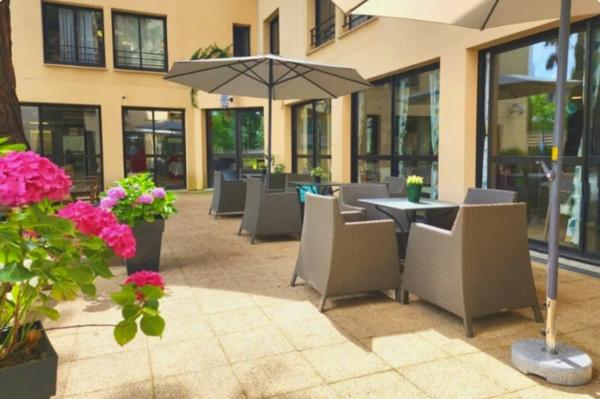 INVESTISSEMENT LOCATIF – Chatenay Malabry – Résidence EHPAD Le Séquoia - 5,99% de rentabilité