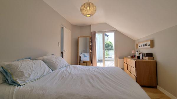 Maison Sautron Bourg 6chb - 241 M2