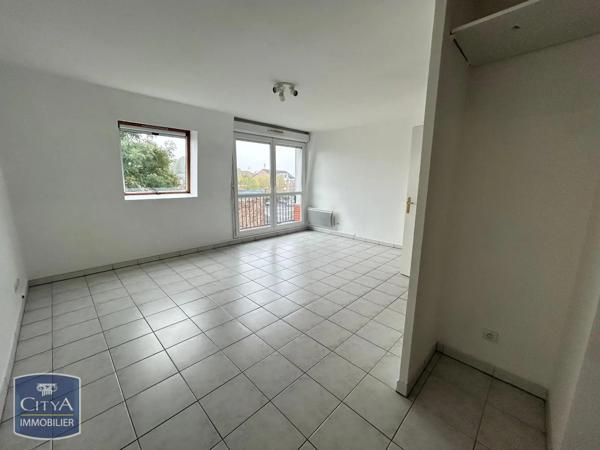 Appartement à louer 2 pièces 45.78m² Hénin-Beaumont (62110)