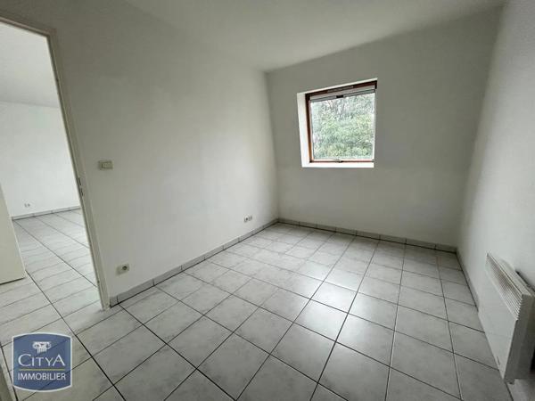 Appartement à louer 2 pièces 45.78m² Hénin-Beaumont (62110)