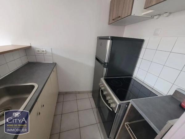 Appartement à louer 2 pièces 31.08m² Sin-le-Noble (59450)