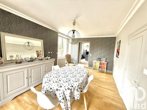 Maison à vendre 8 pièces 173 m² Bonchamp-lès-Laval