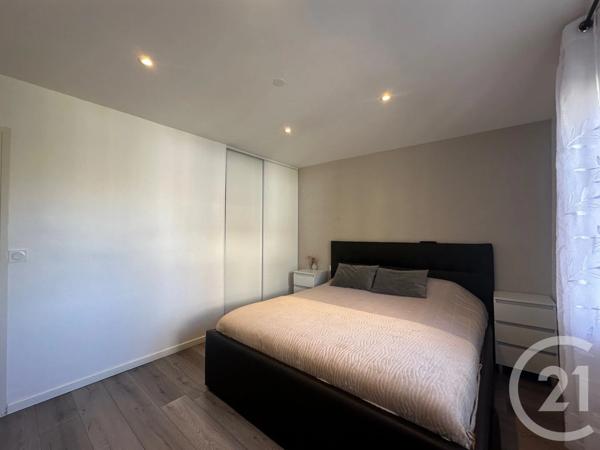 Appartement T4 à vendre  4 pièces - 81,19 m 2   VILLARD BONNOT  - 38