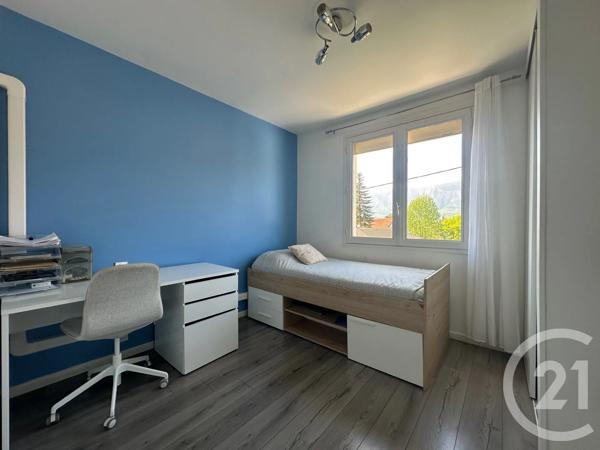 Appartement T4 à vendre  4 pièces - 81,19 m 2   VILLARD BONNOT  - 38