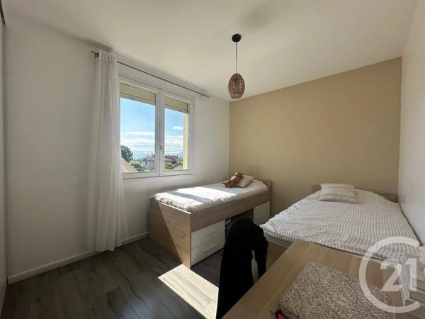 Appartement T4 à vendre  4 pièces - 81,19 m 2   VILLARD BONNOT  - 38