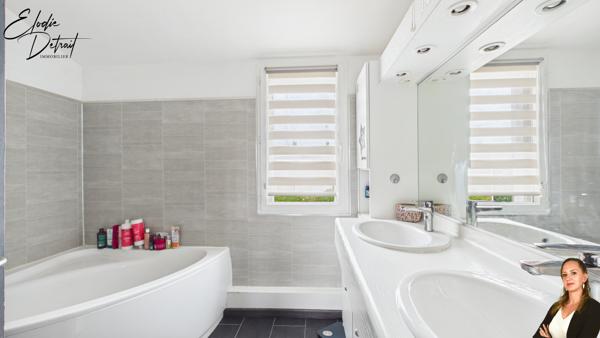 Maison
         7 pièces
        - 106 m² Exclusivité 229 500 € *