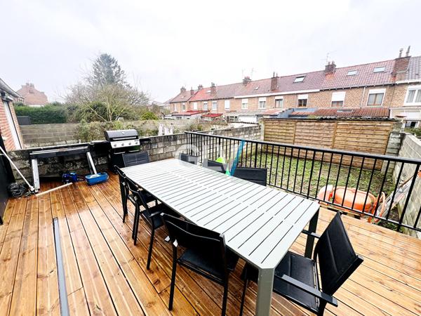 MAISON ENTIEREMENT RENOVEE + JARDIN , Faches thumesnil