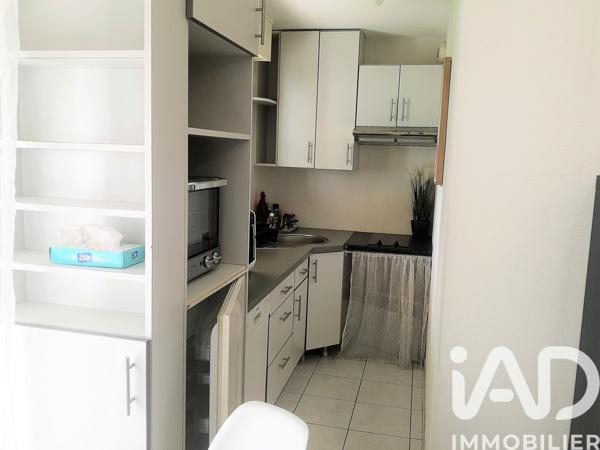 Location studio 28,65 m² Quimper