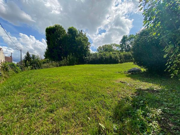 EXCLUSIVITE -Terrain Oinville Sur Montcient 649 m²