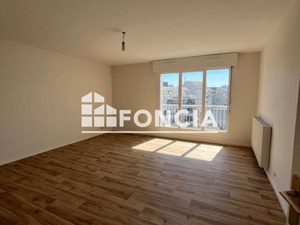 Location Appartement 3 pièces 65.83 m² - 29 RUE ARISTIDE BRIAND Pau 64000