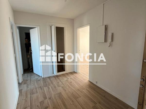 Location Appartement 3 pièces 65.83 m² - 29 RUE ARISTIDE BRIAND Pau 64000