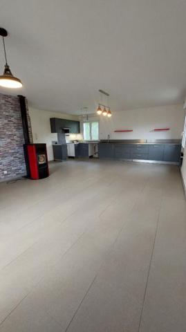 MAISON 5 chambres sur sous-sol à VILLABON