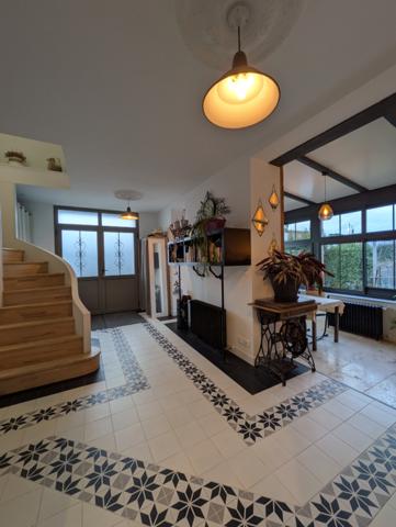 Maison  5 pièce(s)  4 chambre(s)  126 m²